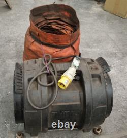 Rhino 12 Fume Extractor Fan/Ventilator Fan with 5m of Ducting 110v